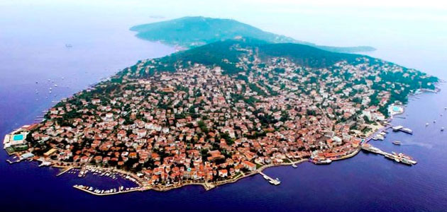 Adalar’da naylon alışveriş poşet kullanımı yasaklandı