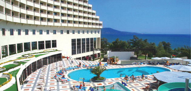 Jet Fadıl'ın skandalları bitmiyor