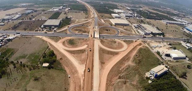 İstanbul-İzmir Otoyolunun yarısı bitti