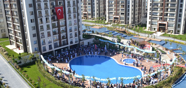 KaleKent’te Teslimler Barbekü Partisiyle Kutlandı