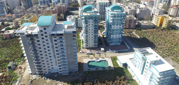 Projelerine Logosunu Değil İmzasını Asıyor...