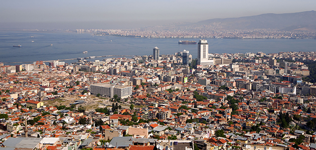 İzmir'in konut yatırımcısına en çok kazandıran ilçesi açıklandı