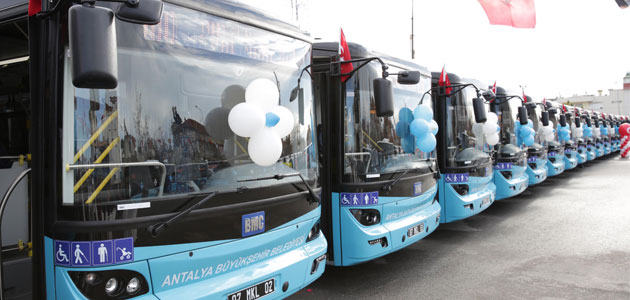 Büyükşehir’den toplu ulaşıma 50 yeni otobüs