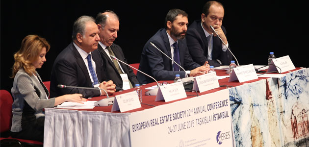 Avrupa Gayrimenkul Topluğu 22. Uluslararası Konferansı’nda konuşan Soyak Holding CEO’su Dr.M. Emre Çamlıbel: