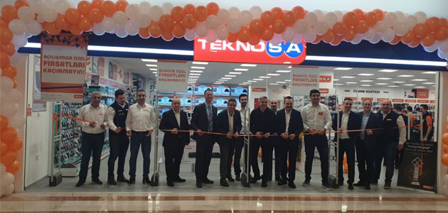 Teknosa, İstanbul’daki yeni mağazasını Beylikdüzü Migros AVM’de açtı