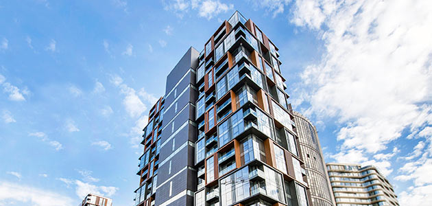 Ayjet' in Tercihi Selenium Retro Oldu