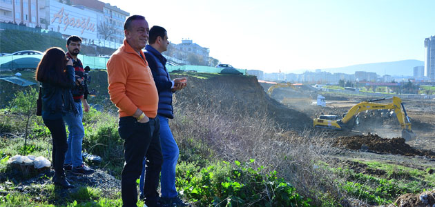 Ali Ağaoğlu’ndan Konut Sahiplerine Sürpriz Kahvaltı