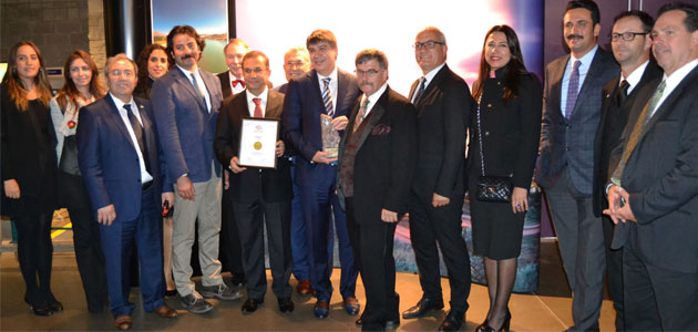 Antalya &quot;Çiçek Açan Şehirler&quot;de dünya birincisi oldu