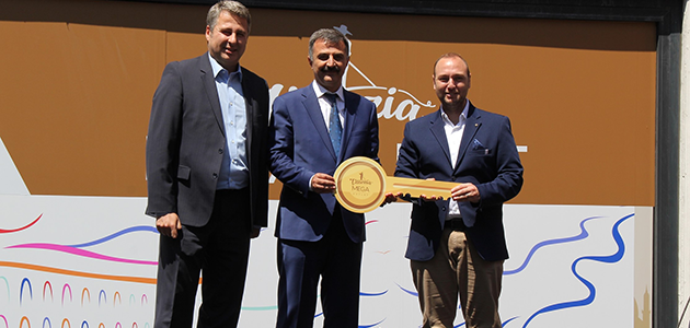 100 TL Alışveriş ile Venedik'te Ev Kazanan Şanslı Belli Oldu