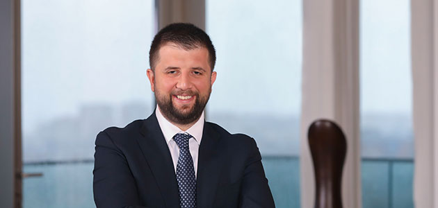 Akfen Holding CEO'su Kim Oldu