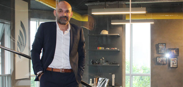 Türk mimar, markaların mağazalarını 10 günde yeniliyor, giderleri minimuma düşürüyor