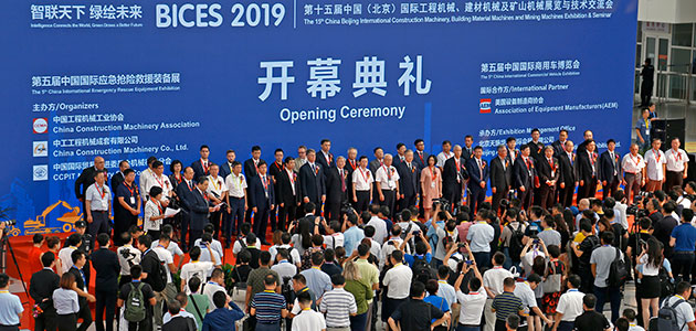 Türk İş ve İnşaat Makineleri Sektörü Çin'e Yöneliyor